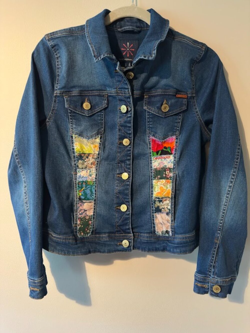 Isaac Mizrahi Upcycled Patchwork Denim Jacket, Womens sz 6